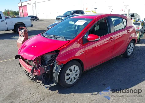 2012 Toyota Prius C Three z USA, uszkodzony, nr VIN JTDKDTB37C1001411
